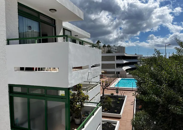 And Yumbo Cozy דירה *